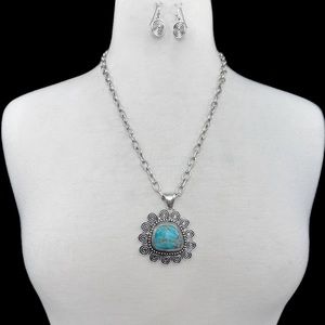 Turquoise Blue Stone Swirl Pendant Necklace Earrings Set